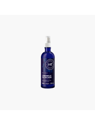 hydrolat ou eau florale de camomille matricaire ou allemande herbes & traditions